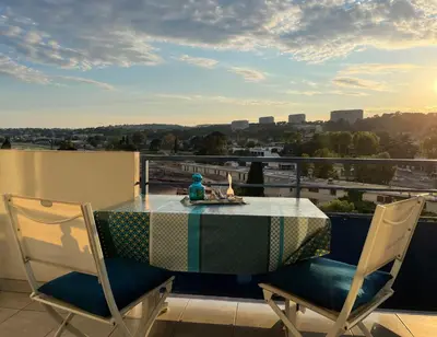 Balcon ou terrasse dans l'établissement Plage et hippodrome
