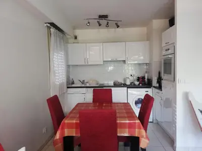 Cuisine ou kitchenette dans l'établissement Villa Salammbo