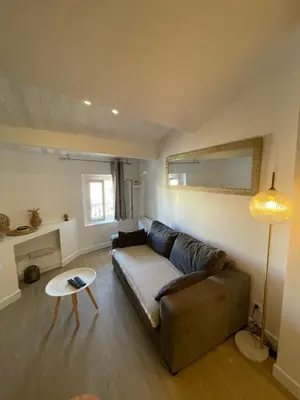 Coin salon dans l'établissement Magnifique Duplex Vieil Antibes