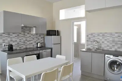 Cuisine ou kitchenette dans l'établissement Lecerf 2P ZEI5517