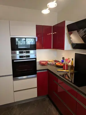 Cuisine ou kitchenette dans l'établissement French Riviera Condo 4 Rent in Marina Baie des Anges