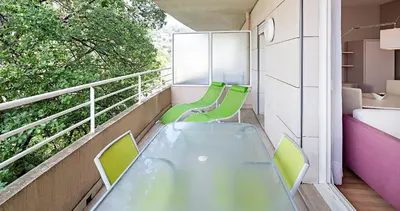 Balcon ou terrasse dans l'établissement Arthur Properties Bel Air