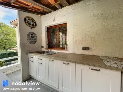 Cuisine ou kitchenette dans l'établissement Villa Azurella