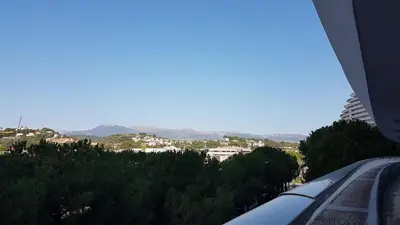 Vue générale sur la montagne ou vue sur la montagne depuis l'appartement