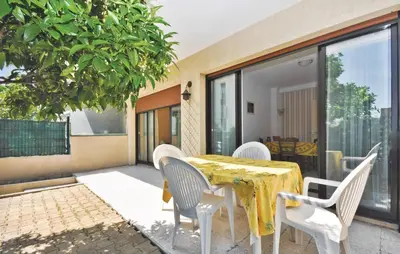 Terrasse ou espace extérieur de l'établissement Nice Apartment In Le Cannet With Wifi
