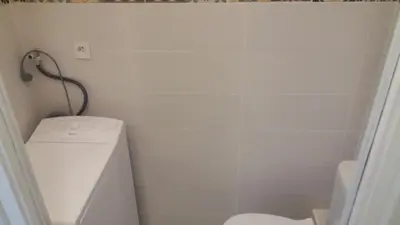 Salle de bains dans l'établissement STUDIO 3mn A PIED DE LA PLAGE AVEC TERRASSE