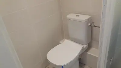Salle de bains dans l'établissement STUDIO 3mn A PIED DE LA PLAGE AVEC TERRASSE