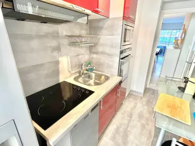 Cuisine ou kitchenette dans l'établissement Branly 2, by Welcome to Cannes