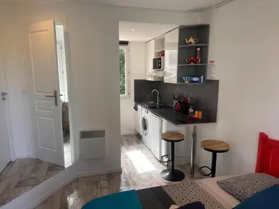 Cuisine ou kitchenette dans l'établissement Studio and gallery