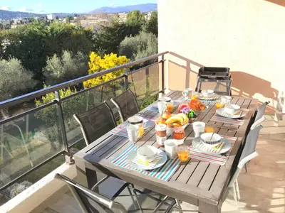 Nourriture dans l'appartement ou à proximité