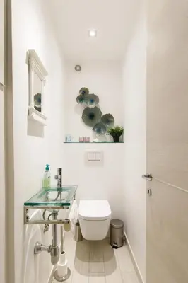 Salle de bains dans l'établissement beautiful 3 room-flat near palais