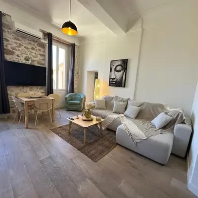 GORGEOUS BRAND NEW 2 BEDROOMS