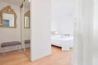 Un ou plusieurs lits dans un hébergement de l'établissement 3-Br Apartment Sea View Swimming Pool