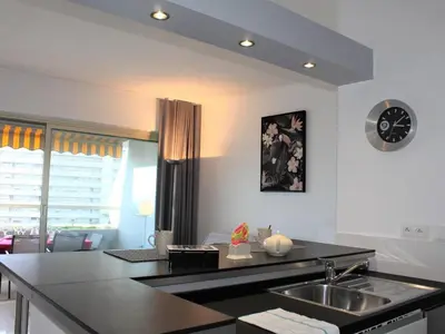 Plan de l'établissement Villeneuve-Loubet : Appartement climatisé, 2 pièces, 4 couchages, parking en option - FR-1-252A-31