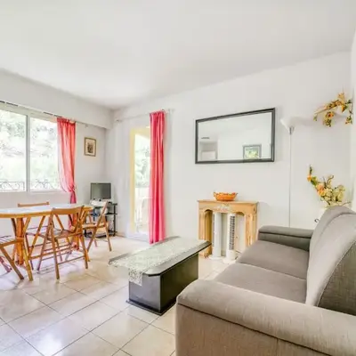 Mougins Hideaway for 4 Guests