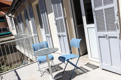Balcon ou terrasse dans l'établissement Appartements French Riviera Confidential Centre Ville Juan les Pins proche des plages