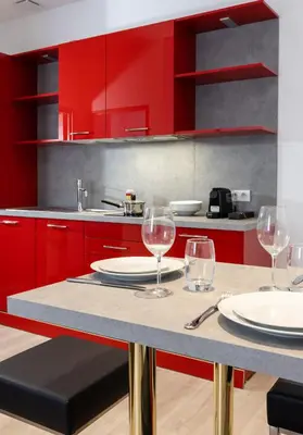 Cuisine ou kitchenette dans l'établissement Appartements French Riviera Confidential Centre Ville Juan les Pins proche des plages