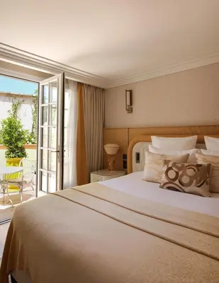 Un ou plusieurs lits dans un hébergement de l'établissement Villa Miraé by Inwood Hotels - Cap d'Antibes
