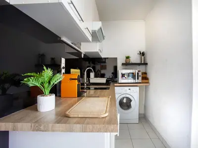 Cuisine ou kitchenette dans l'établissement Apartment La Calmeraie by Interhome