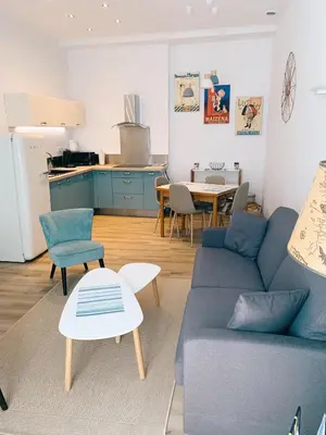 Cuisine ou kitchenette dans l'établissement Au cœur du vieil Antibes