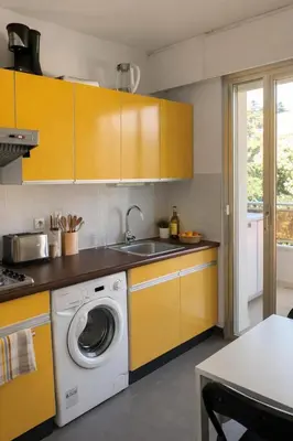 Cuisine ou kitchenette dans l'établissement Cannes Standing proche Croisette