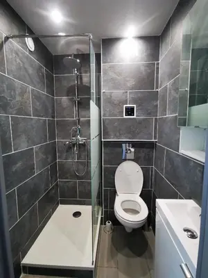 Salle de bains dans l'établissement Magnifique Studio dans résidence avec Piscine