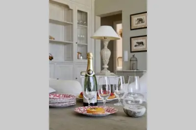 Boissons dans l'établissement BORD DE MER - AC, WIFI, chic, sea view, beach 2 minutes walk