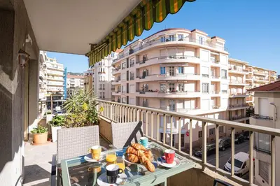 Nourriture dans l'appartement ou à proximité