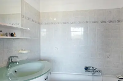 Salle de bains dans l'établissement Les Jasmins Apartment