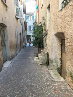Quartier de l'appartement ou autre quartier proche