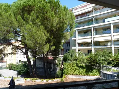 Jardin de l'établissement Apartment 2 pièces Cannes Centre