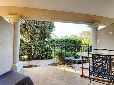 Balcon ou terrasse dans l'établissement Appartement 2 pièces au cœur du Cap d'Antibes