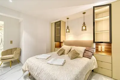Un ou plusieurs lits dans un hébergement de l'établissement Somptueux logement,Cannes Croisette,4 Étoiles****