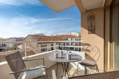 Balcon ou terrasse dans l'établissement Quartier Vauban 2 bedroom apartment