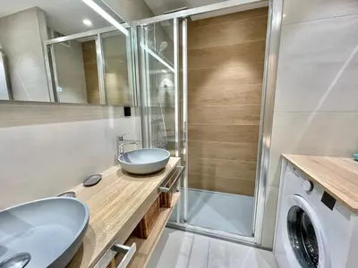 Salle de bains dans l'établissement Branly 4, by Welcome to Cannes