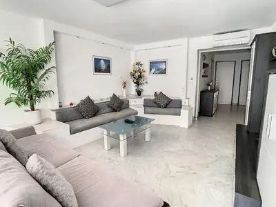 Coin salon dans l'établissement Appartements de Standing Cannes Centre