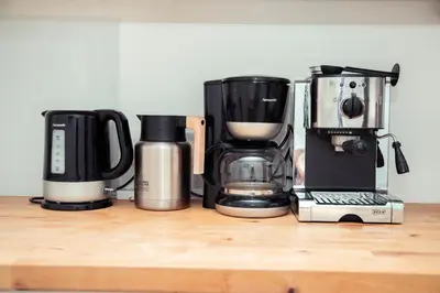 Plateau bouilloire dans l'établissement AnaZa Appartement