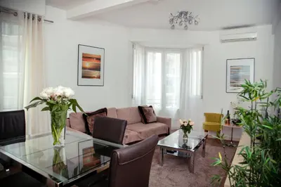 Coin salon dans l'établissement AnaZa Appartement