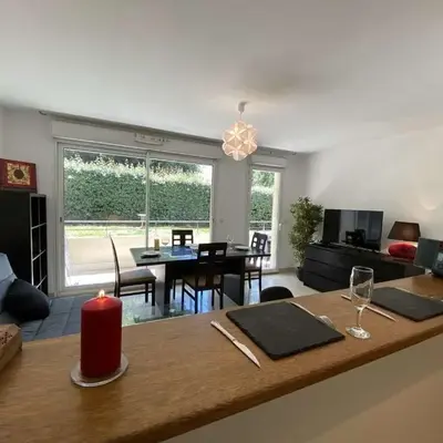 Appartement 3P avec Terrasse et Garage