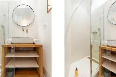 Salle de bains dans l'établissement IMMOGROOM - Bright flat - near shops - CONGRESSBEACHES
