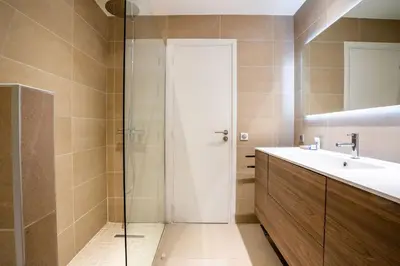 Salle de bains dans l'établissement 2-Bedroom apartment in Grand Hotel