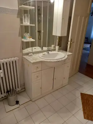 Salle de bains dans l'établissement Appartement hyper-centre Croisette Cannes