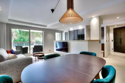 Coin salon dans l'établissement Luxury flat with balcony - city center Cannes