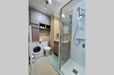Salle de bains dans l'établissement Superbe Studio Le pavois