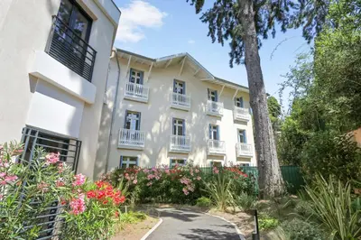 Jardin de l'établissement Appartement des Anges - Welkeys