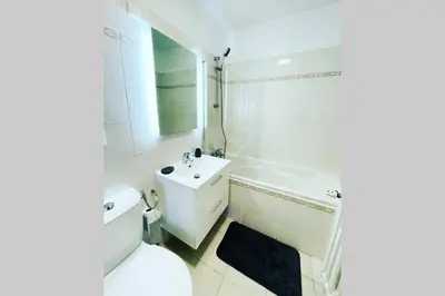 Salle de bains dans l'établissement Magnifique 2P à deux pas de la plage