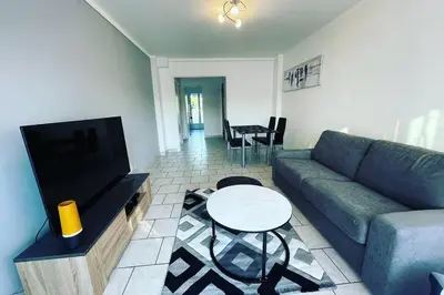 Coin salon dans l'établissement Magnifique 2P à deux pas de la plage
