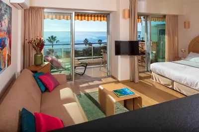 Un ou plusieurs lits dans un hébergement de l'établissement Super Cannes Sea Side