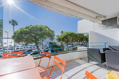 Plan de l'établissement 90m on the Croisette with Terrace & Sea View
