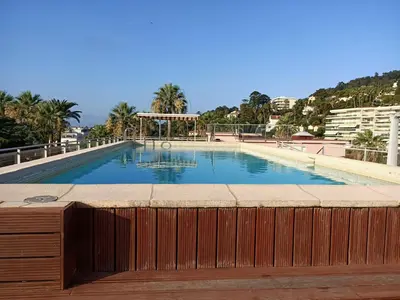 Piscine de l'établissement Résidence L'Iliade Appartement à 5 mn des plages Vue mer Parking gratuit ou située à proximité